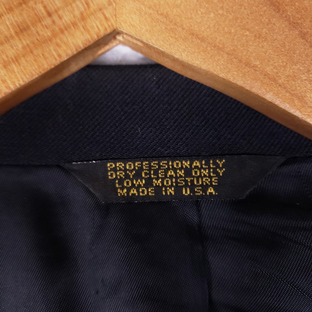 M and H Mens Navy Blue Two Button Blazer Sport Coat Made in USA Size 44 Long - Picture 8 of 13